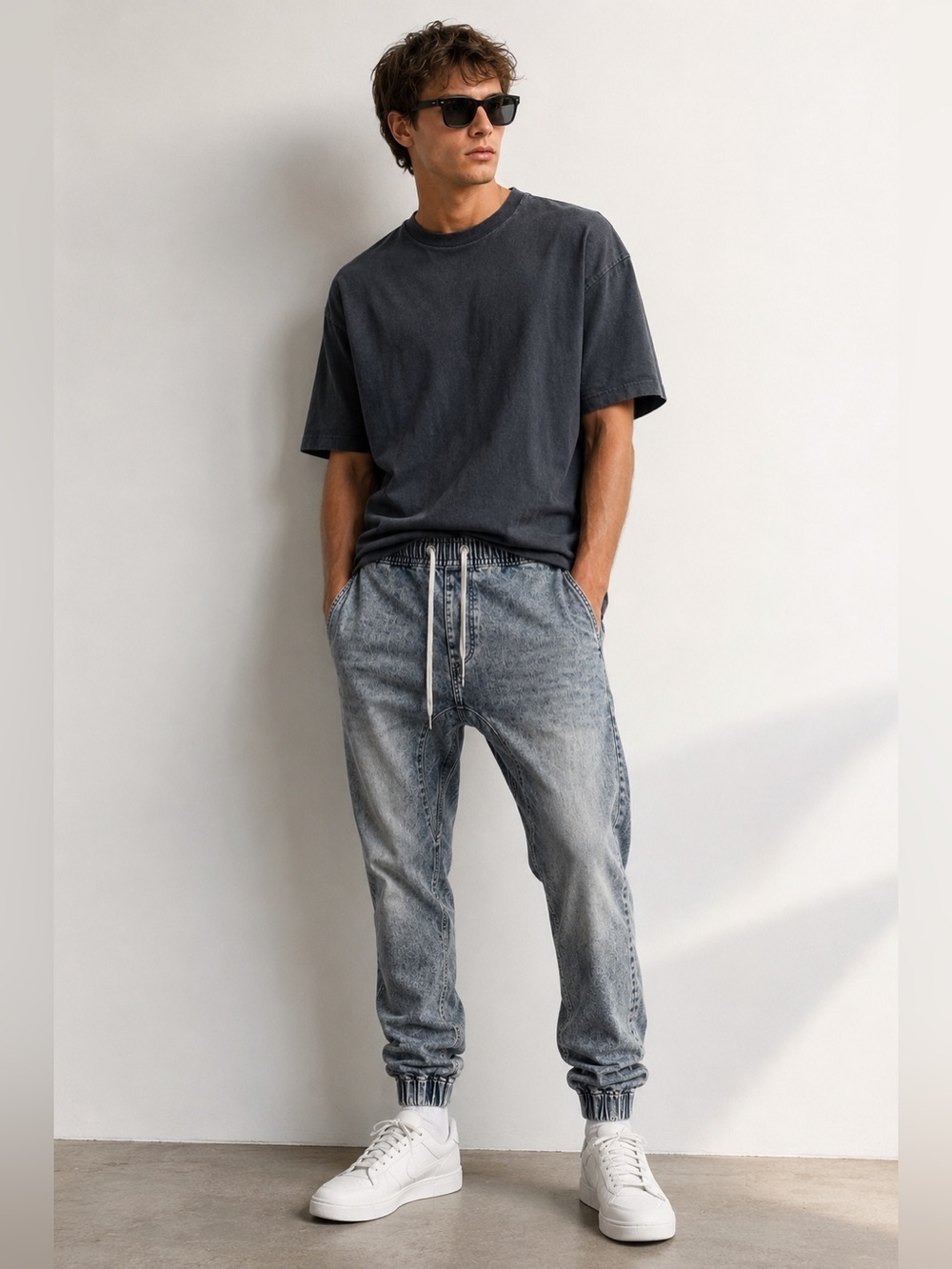 ZANEROBE Denim Jogger Jeans Men’s Size 32 Light Wash Elastic Cuff Drawstring